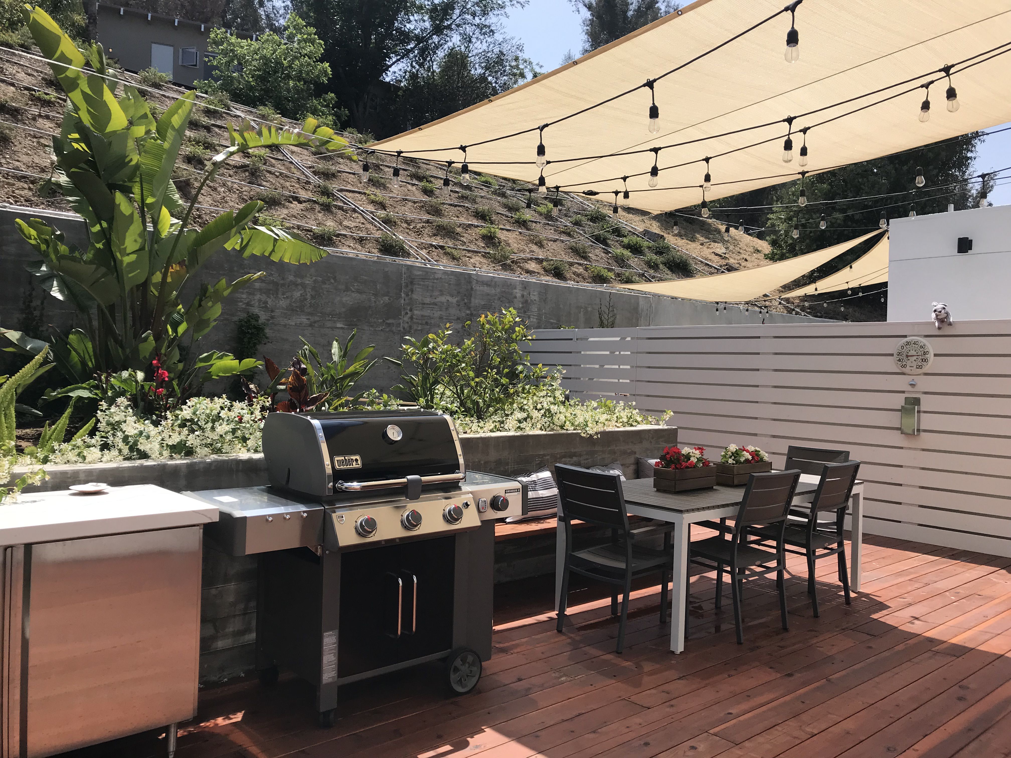 Striking Newly Built Modernist Home in Silver Lake image 3